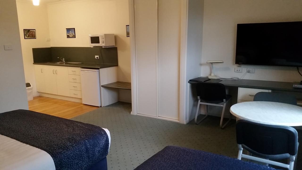 Ararat Southern Cross Motor Inn Kültér fotó